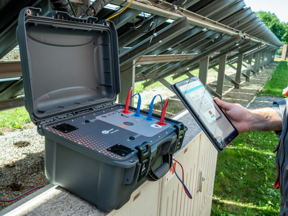 Misurazione dell’impedenza degli anelli di cortocircuito in parchi fotovoltaici